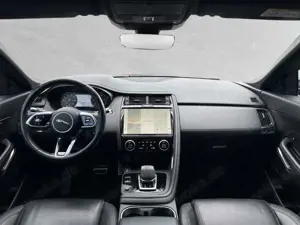 Jaguar E-Pace SE D200 Pano AHK 19 Zoll 3D Kam Keyless Bild 4