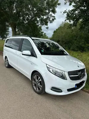 Mercedes-Benz V 250 (BlueTEC) d lang 7G-TRONIC Avantgarde Edition