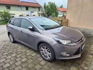 Ford Focus Focus Turnier Turnier 1.0 EcoBoost Titanium