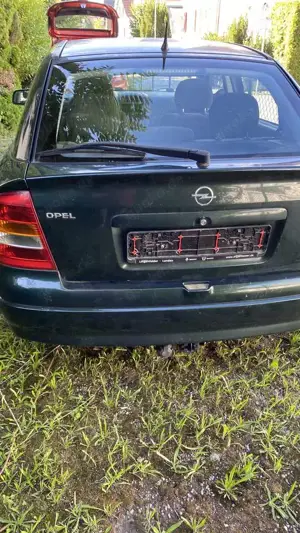 Opel Astra 1.6 Selection Bild 2