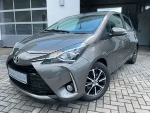 Toyota Yaris 1,5 Team D*Klima Navi Kamera SHZ LMF