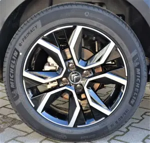 Citroen C4 e-C4 136 FEEL Bild 4