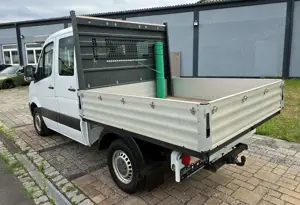 Mercedes-Benz Sprinter Pritsche/Doka 210 CDI Bild 4