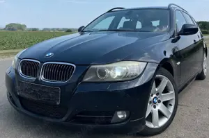 BMW 325 d touring XENON PDC M PAKET 2.HAND LIEBHABER