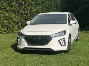 Hyundai IONIQ Plug-in-Hybrid 1.6 GDI Prime FL in Vollausstattung