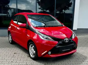 Toyota Others Aygo X AUTOMATIK*WENIG KM*KLIMA*KAM*SHZ*TEL*LED Bild 2