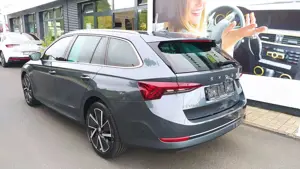 Skoda Octavia Combi First Edition iV Bild 3
