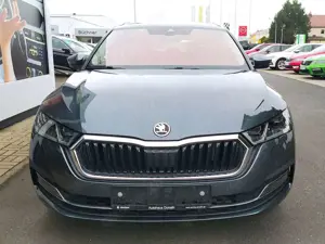 Skoda Octavia Combi First Edition iV Bild 4