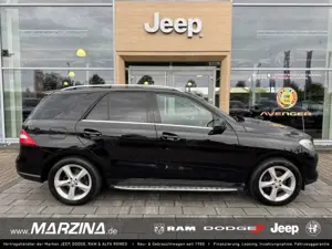 Mercedes-Benz ML 350 CDI BlueTec Luftfederung AD El. Panodach Navi Lede