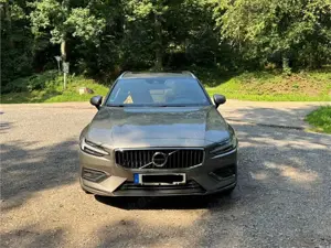 Volvo V60 T5 Ins+HUD+Pan+Pilot Assist