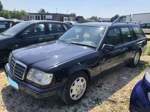 Mercedes-Benz E 220 E-Klasse T