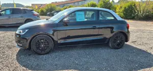 Audi A1 Multi Media SHZ PDC 8 fach Bild 2