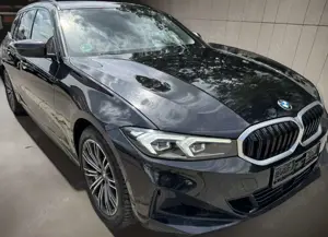 BMW 320 d Tour. xDrive/LED/STH/HUD/Wide/Drive-Ass./18