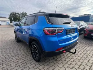 Jeep Compass Trailhawk 4WD Automatik Bild 4