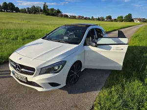 Mercedes-Benz CLA 200 CLA Shooting Brake 200 7G-DCT
