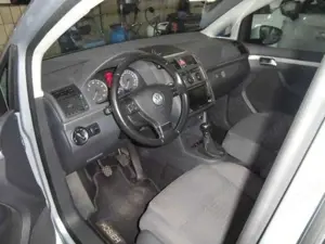 Volkswagen Touran Highline Bild 4