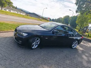 BMW 330 330d Coupe