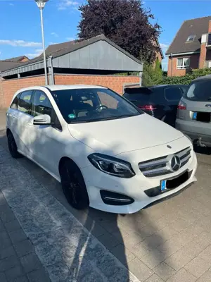 Mercedes-Benz B 180 B 180 CDI / d (246.212) Bild 1