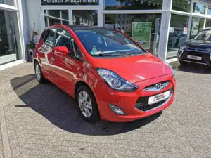 Hyundai iX20 1.6 Benzin*Style*Panorama Bild 3