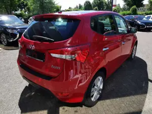 Hyundai iX20 1.6 Benzin*Style*Panorama Bild 4