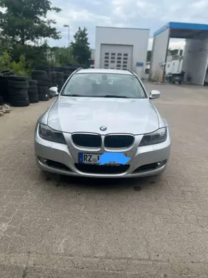BMW 320 320d