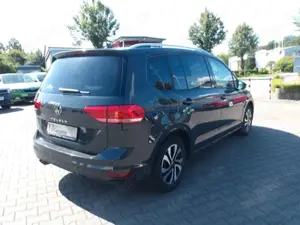 Volkswagen Touran Active Start-Stopp Navi Soundsystem LED Blendfreie Bild 5