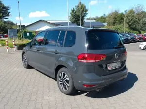 Volkswagen Touran Active Start-Stopp Navi Soundsystem LED Blendfreie Bild 3