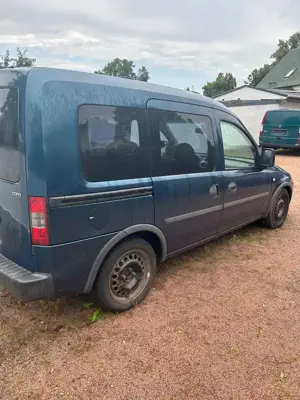 Opel Combo Edition Bild 3