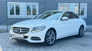 Mercedes-Benz C 200 C -Klasse Lim. C 200 CGI/Navi/PDC