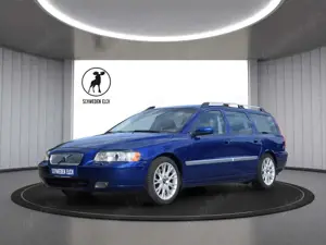 Volvo V70 2.5 T OCEAN RACE+AHK+XENON+SCHECKHEFT+1OF1