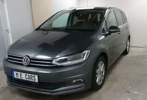 Volkswagen Touran Highline Leder Scheckheft ACC LED Navi