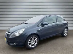 Opel Corsa D Edition Klimaautomatik Sitz Lenkradheizung