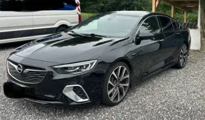Opel Insignia Grand Sport 2.0 BiTurbo D 4x4 Automatik GSI