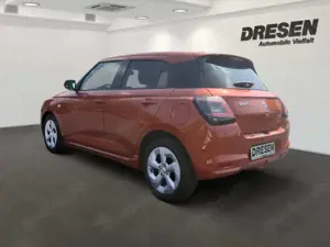 Suzuki Swift 1.2 Dualjet Mild Hybrid Comfort Navi+Apple CarPlay Bild 4 Suzuki Swift 1.2 Dualjet Mild Hybrid Comfort Navi+Apple CarPlay Bild 4