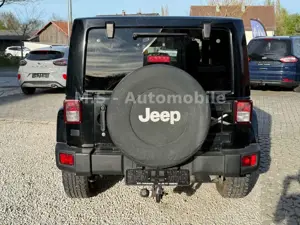 Jeep Wrangler Sahara X 2.8CRD*2.Hand*AHK*SHZ*Klima Bild 4