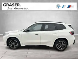 BMW X1 sDrive20i M Sportpaket DAB LED RFK Klimaaut. Bild 2