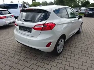 Ford Fiesta Van 75PS Titanium LKW Navi Klima Bild 5