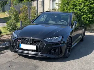 Audi RS4 RS4 Avant quattro tiptronic