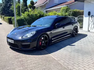 Porsche Panamera GTS