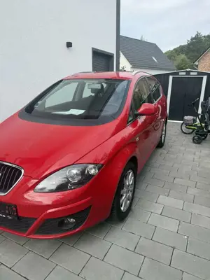 SEAT Altea XL 2.0 TDI CR DPF DSG Style