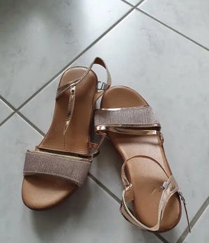 Sommerschuhe braun gold Bild 2