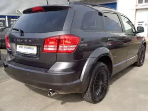Dodge Journey 2.4*Automatik*Klima*7Sitzer*AHK* Bild 4