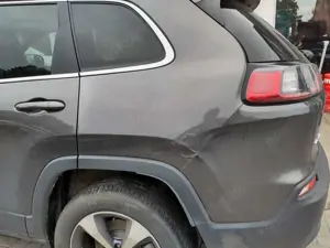 Jeep Cherokee Limited 4WD Bild 5