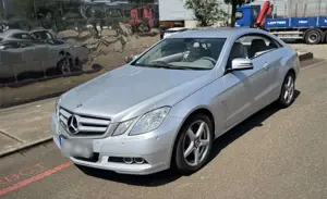 Mercedes-Benz E 200 E 200 CGI BlueEfficiency (207.348)