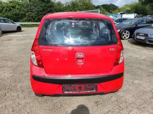 Hyundai i10 1.1 Classic Bild 3