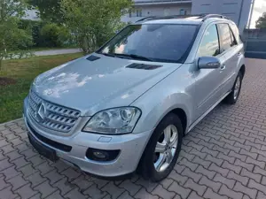 Mercedes-Benz ML 320 CDI 4MATIC "AHK 3,5t " TÜV 07/2026"