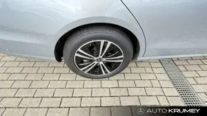 Mercedes-Benz E 220 d T-Modell AVANTGARDE+LED+Spur+Totwinkel Bild 4