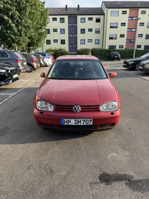 Volkswagen Golf 2.0 Trendline