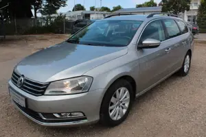 Volkswagen Passat Variant Comfortline BlueMotion*DSG*LED
