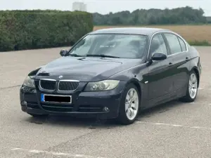 BMW 330 330i